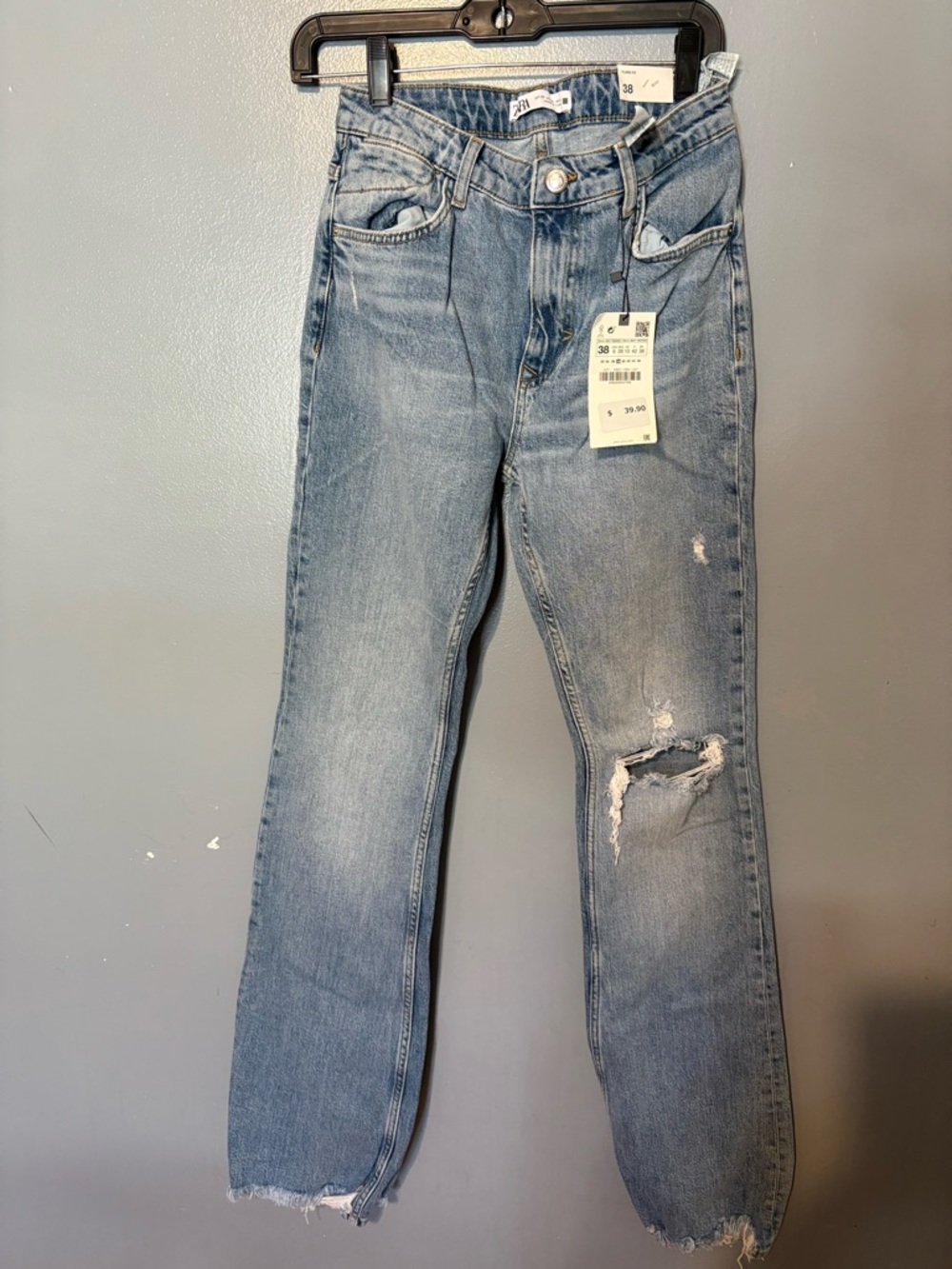 Zara Light Wash Blue High-Rise Denim Jeans